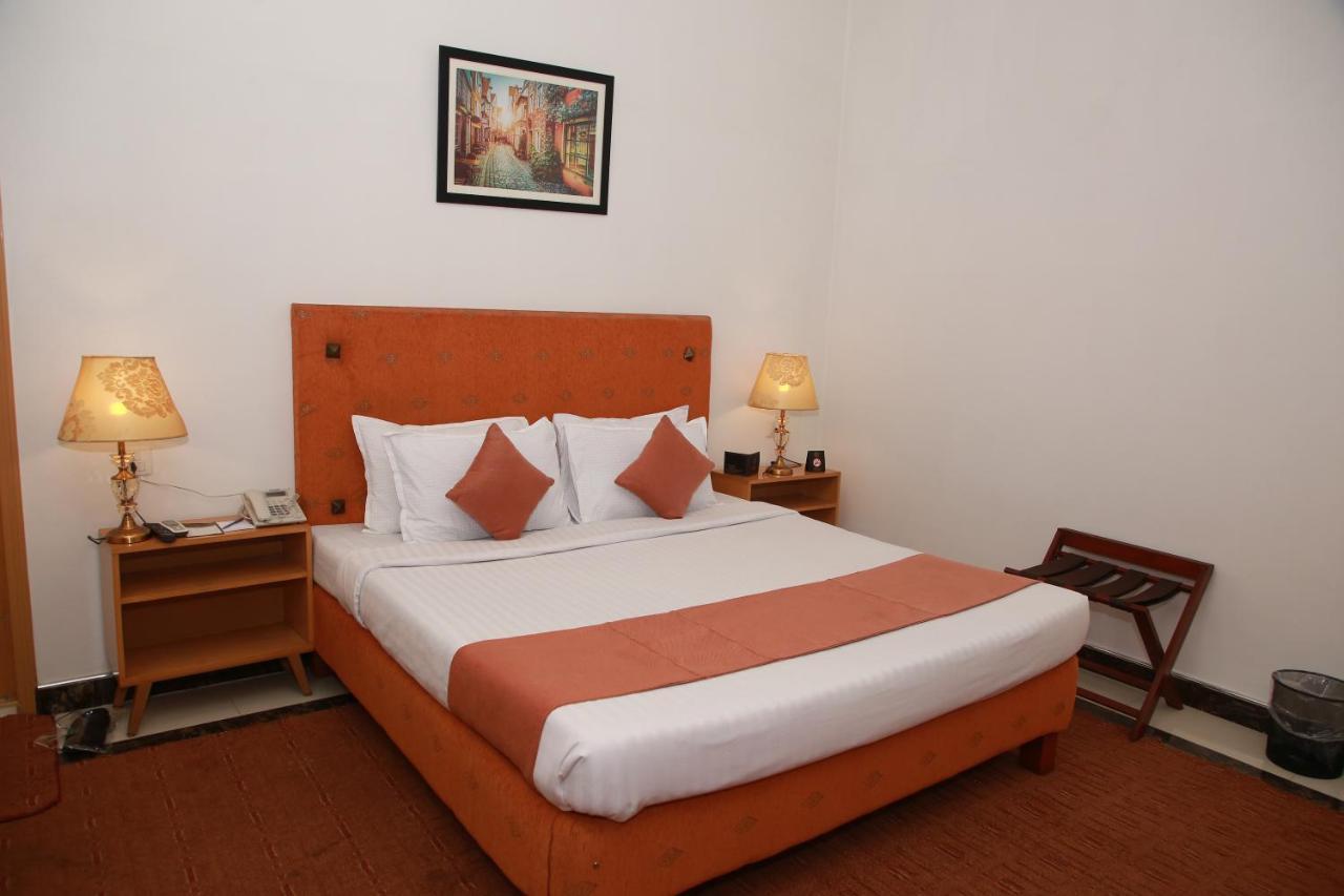 Lawrence View Hotel, Lahore Exteriér fotografie